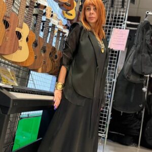 Блузон, цвет чёрный и белый, единый размер 120 р Платье 185р